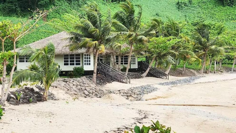 Survivor Samoa Beach Resort Falelatai Екстериор снимка